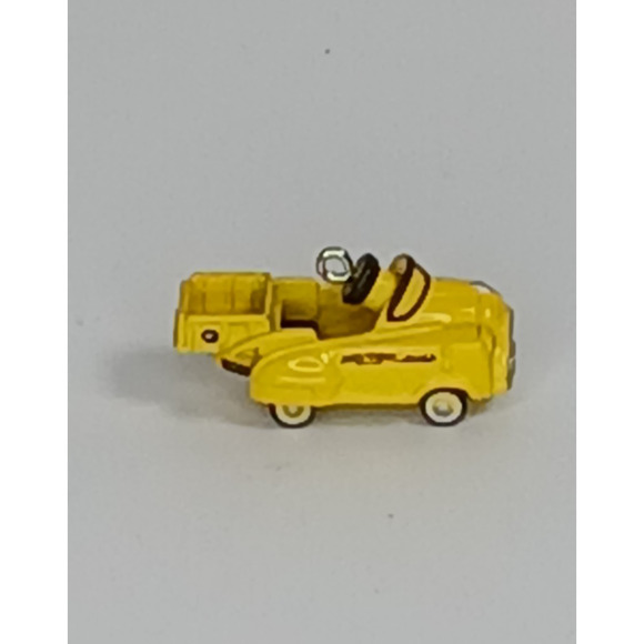Miniature Hallmark Kiddie Car Classics 1953 Murray Dump Truck Keepsake ornament - Picture 6 of 9